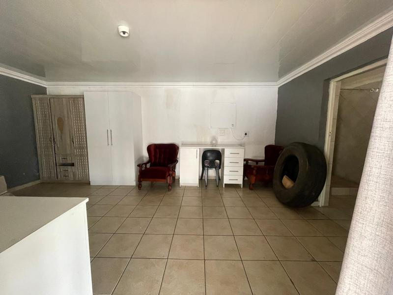5 Bedroom Property for Sale in Brixton Gauteng