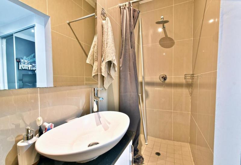 7 Bedroom Property for Sale in Glenvista Gauteng