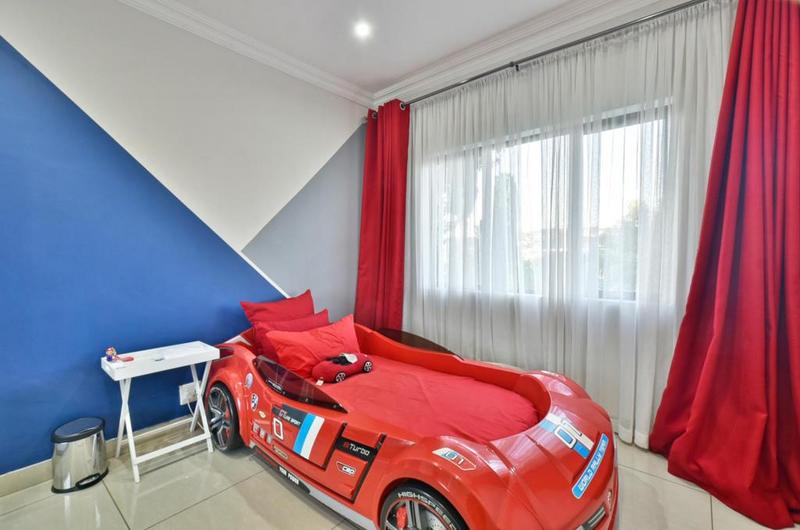 7 Bedroom Property for Sale in Glenvista Gauteng