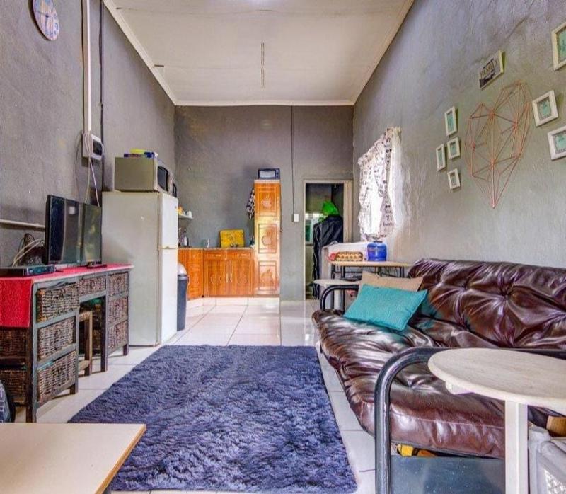 To Let 1 Bedroom Property for Rent in Birchleigh Gauteng