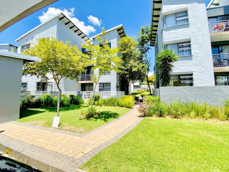 1 Bedroom Property for Sale in Dainfern Gauteng