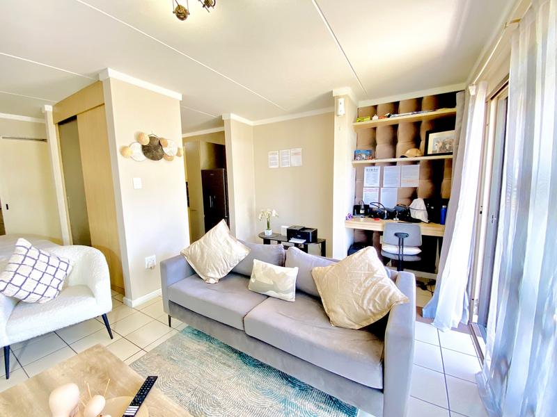 1 Bedroom Property for Sale in Dainfern Gauteng