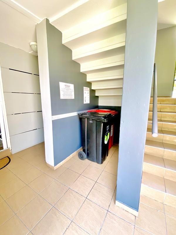 1 Bedroom Property for Sale in Dainfern Gauteng