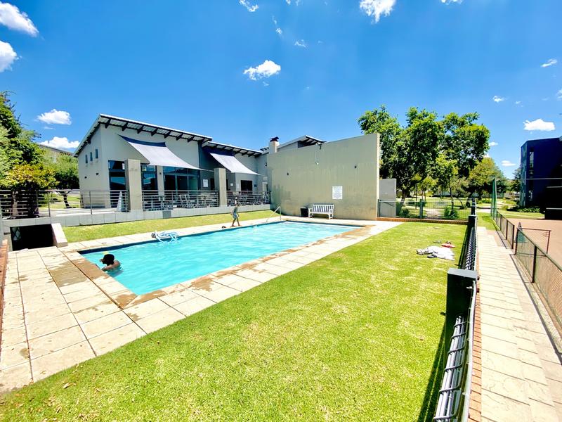 1 Bedroom Property for Sale in Dainfern Gauteng
