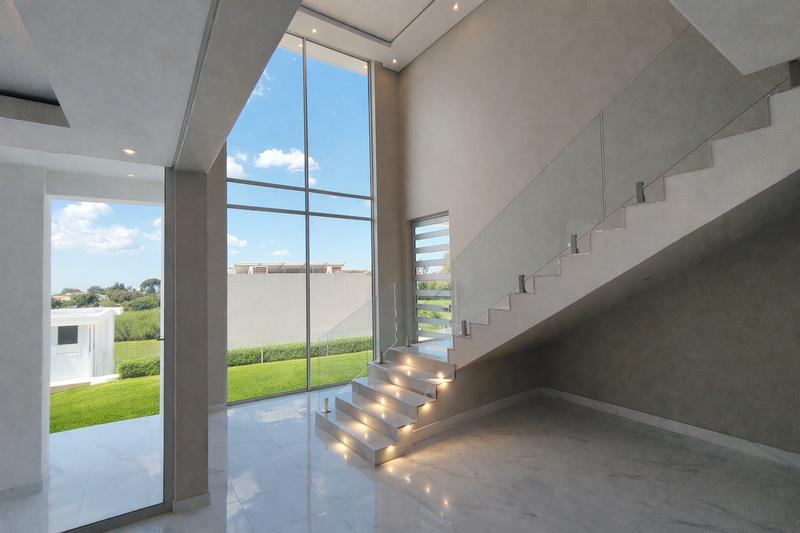 To Let 4 Bedroom Property for Rent in Waterkloof Heights Gauteng