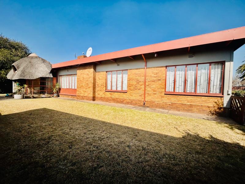 3 Bedroom Property for Sale in Vanderbijlpark CE 4 Gauteng
