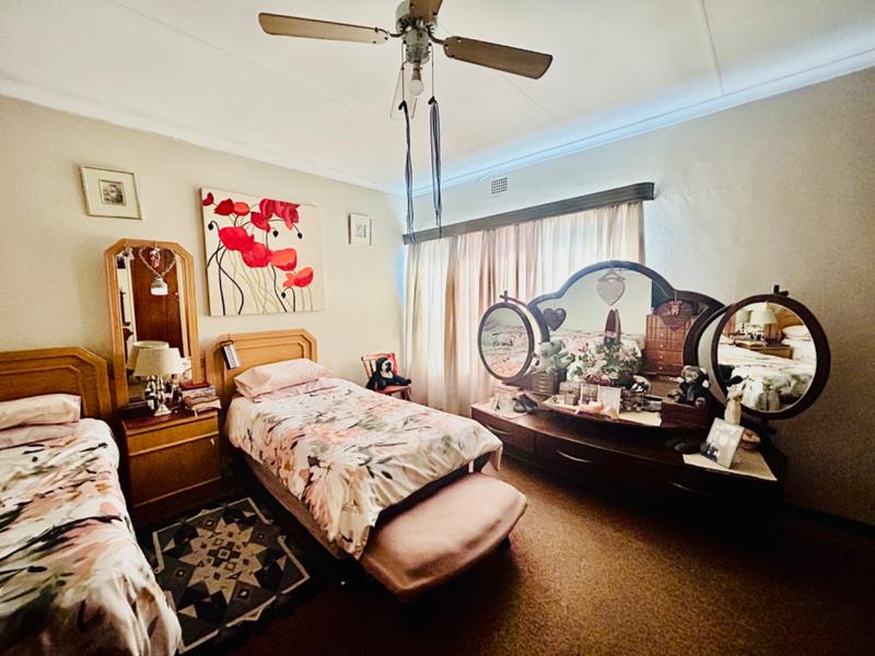 3 Bedroom Property for Sale in Vanderbijlpark CE 4 Gauteng