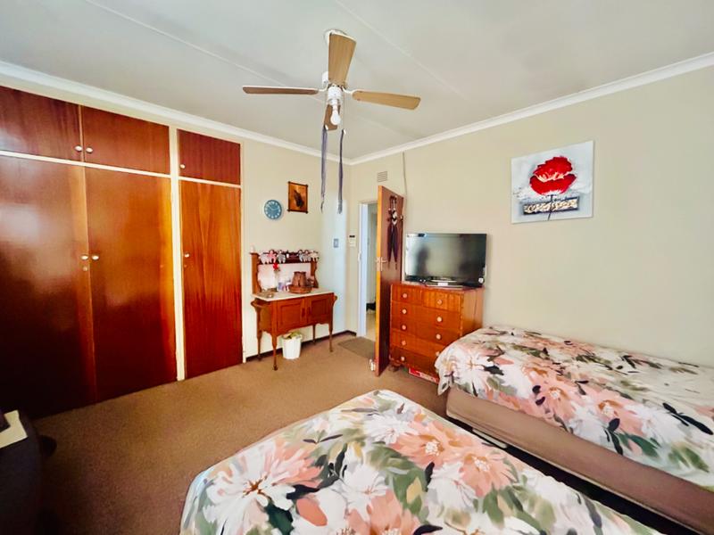 3 Bedroom Property for Sale in Vanderbijlpark CE 4 Gauteng