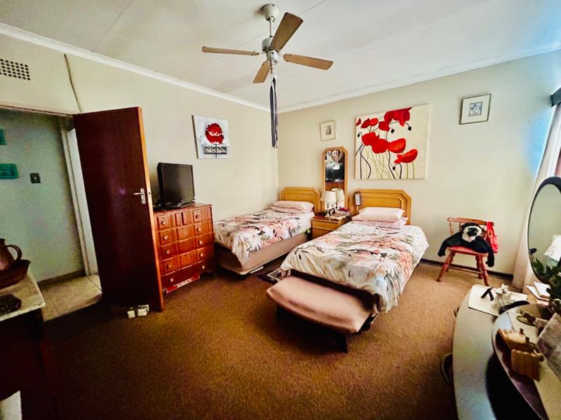 3 Bedroom Property for Sale in Vanderbijlpark CE 4 Gauteng