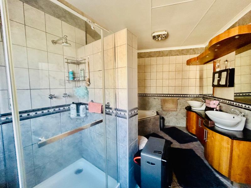 3 Bedroom Property for Sale in Vanderbijlpark SE Gauteng