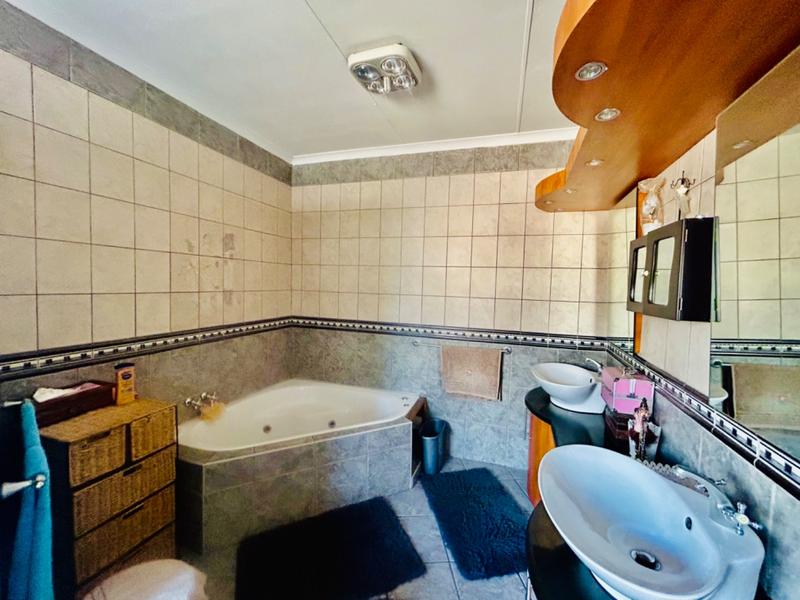 3 Bedroom Property for Sale in Vanderbijlpark SE Gauteng