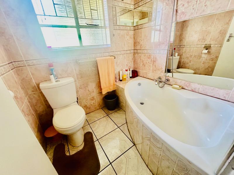 3 Bedroom Property for Sale in Vanderbijlpark SE Gauteng