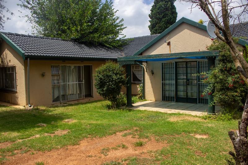 To Let 3 Bedroom Property for Rent in Witpoortjie Gauteng