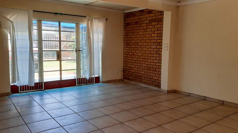 To Let 3 Bedroom Property for Rent in Witpoortjie Gauteng