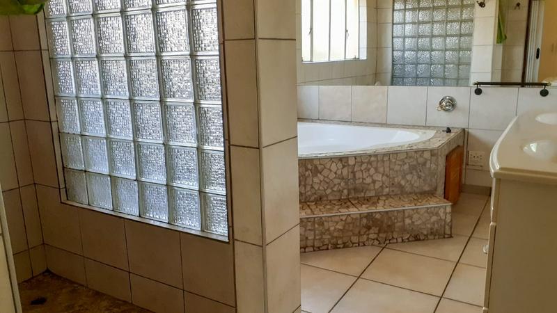 To Let 3 Bedroom Property for Rent in Witpoortjie Gauteng