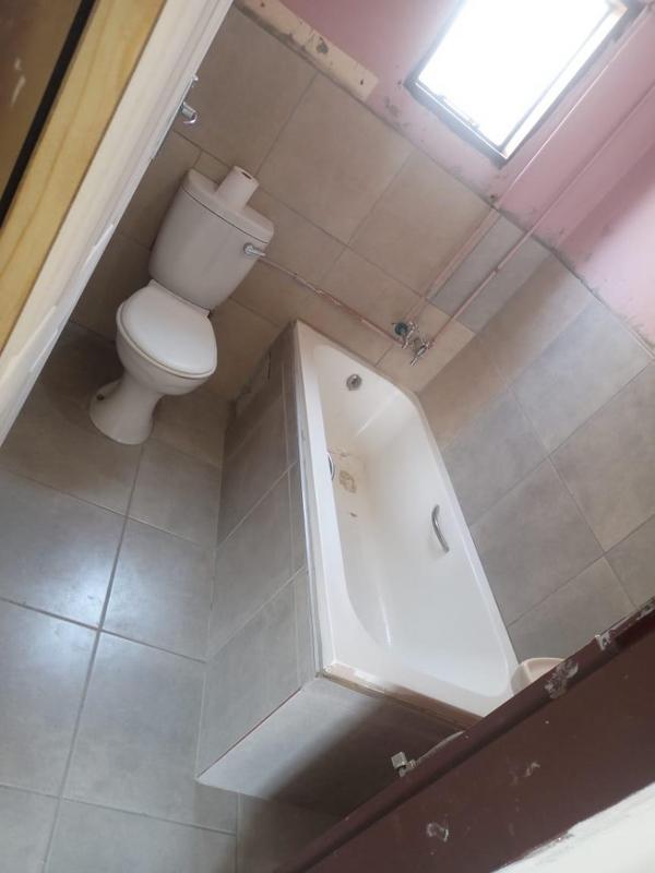 2 Bedroom Property for Sale in Tembisa Central Gauteng