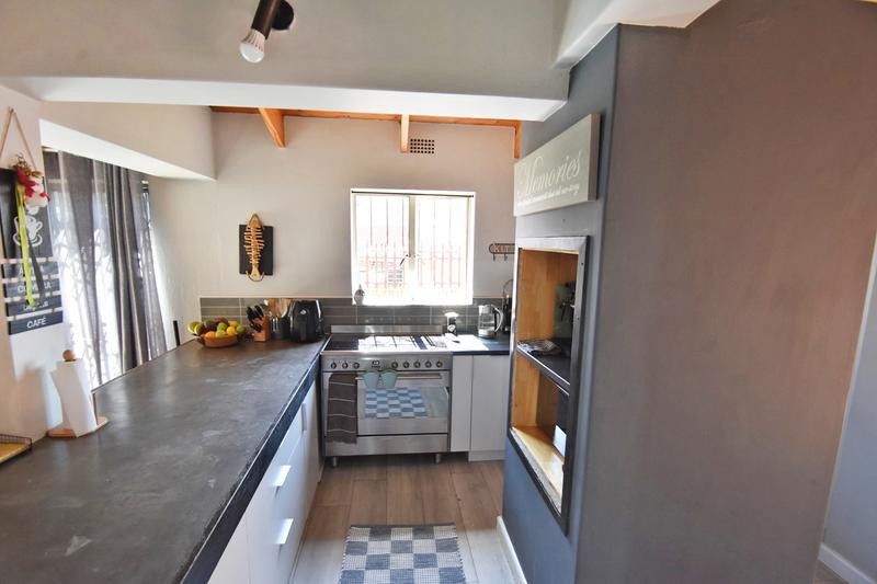 2 Bedroom Property for Sale in St Andrews Gauteng