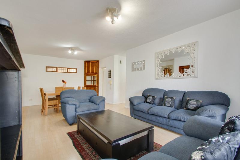 2 Bedroom Property for Sale in Morningside Gauteng