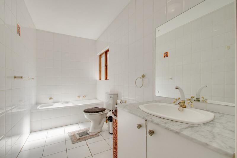 2 Bedroom Property for Sale in Morningside Gauteng