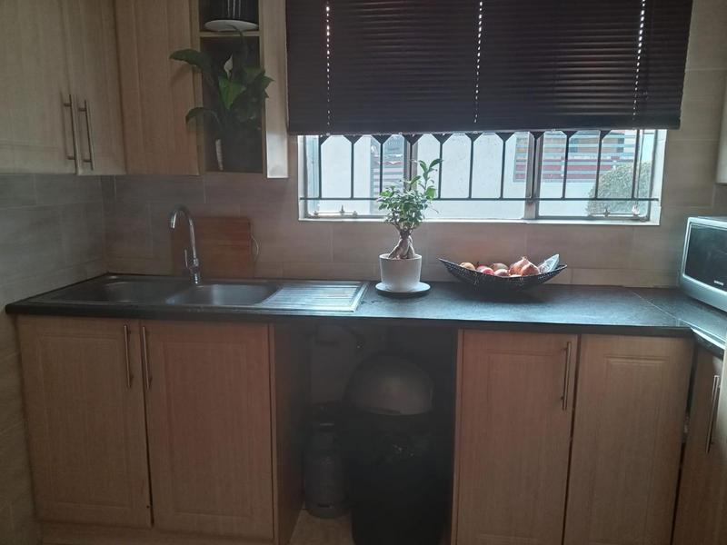 To Let 2 Bedroom Property for Rent in Olievenhoutbosch Gauteng