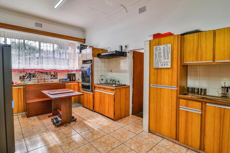 4 Bedroom Property for Sale in Symhurst Gauteng