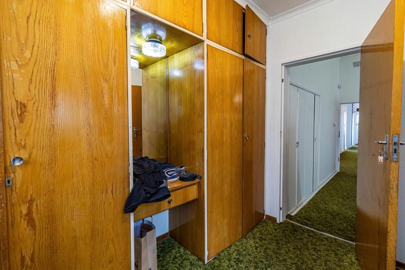 4 Bedroom Property for Sale in Symhurst Gauteng