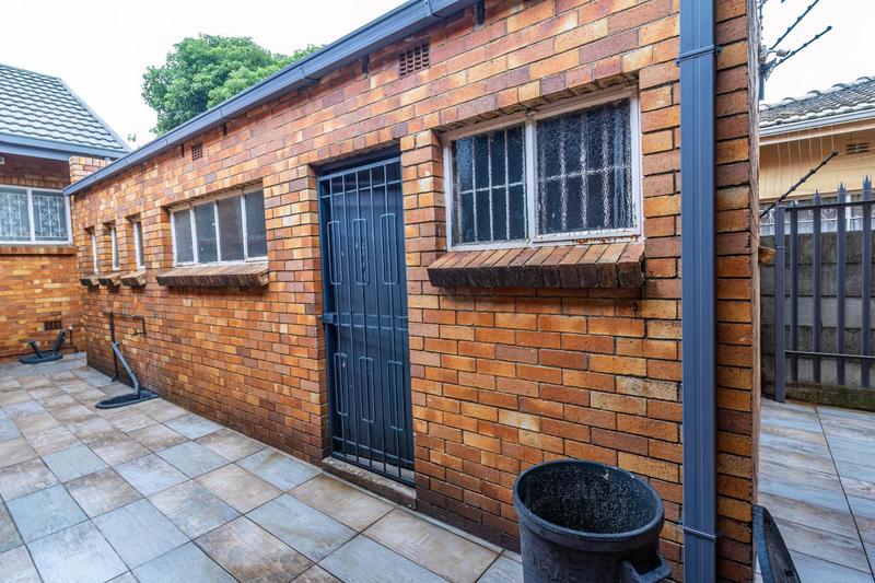 4 Bedroom Property for Sale in Symhurst Gauteng