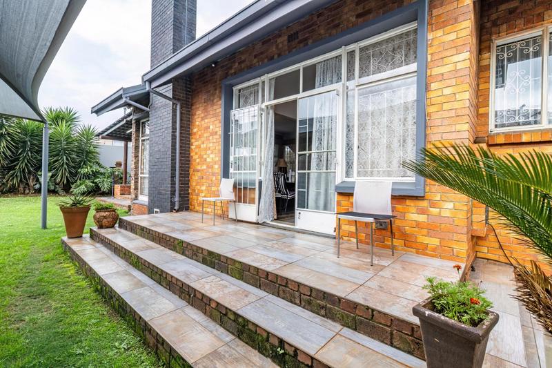 4 Bedroom Property for Sale in Symhurst Gauteng