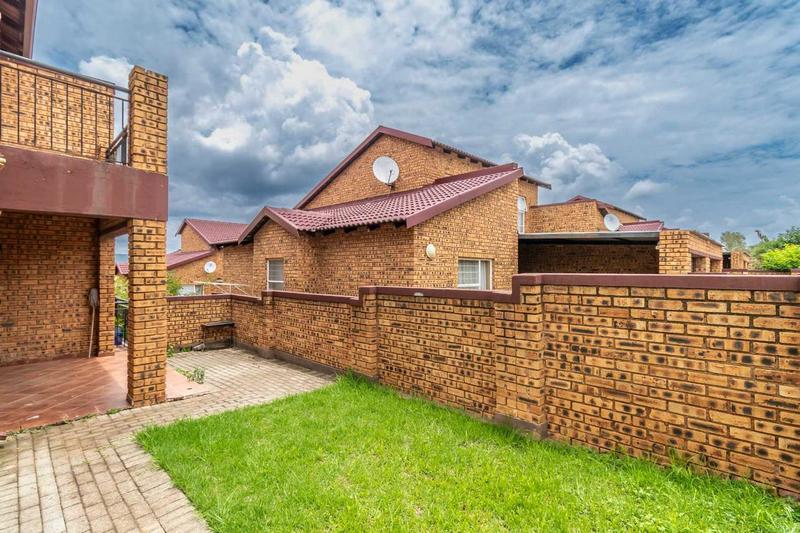 To Let 2 Bedroom Property for Rent in Honeydew Gauteng