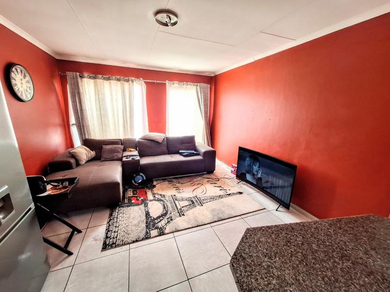 2 Bedroom Property for Sale in The Orchards Gauteng