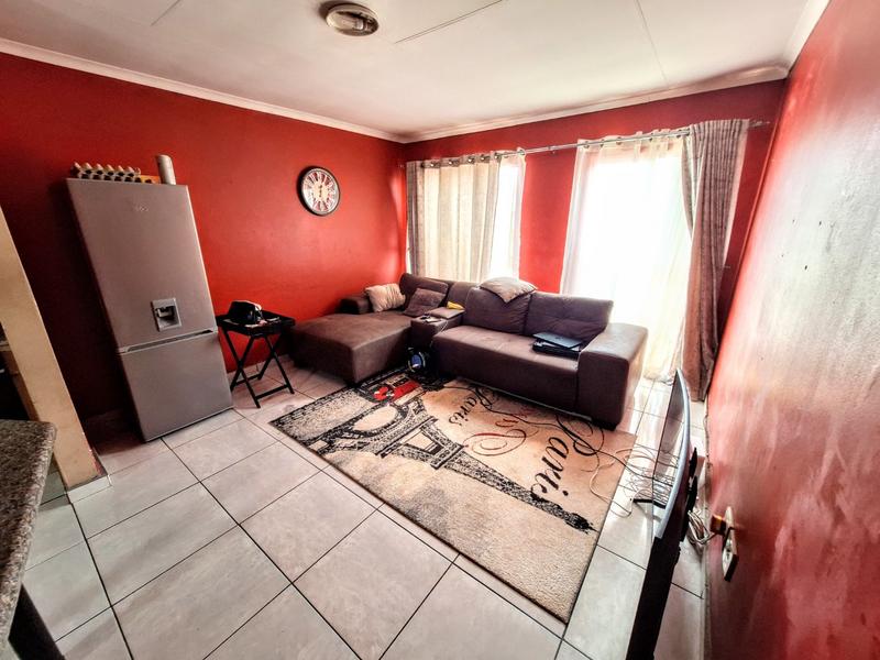 2 Bedroom Property for Sale in The Orchards Gauteng