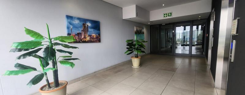 To Let 2 Bedroom Property for Rent in Bedfordview Gauteng