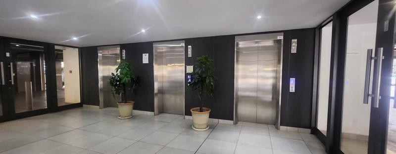 To Let 2 Bedroom Property for Rent in Bedfordview Gauteng