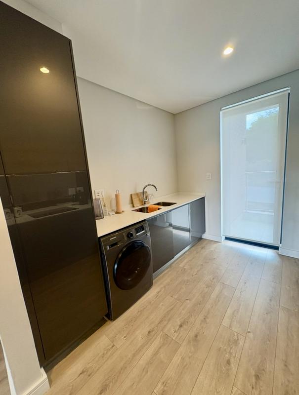 2 Bedroom Property for Sale in Sandringham Gauteng