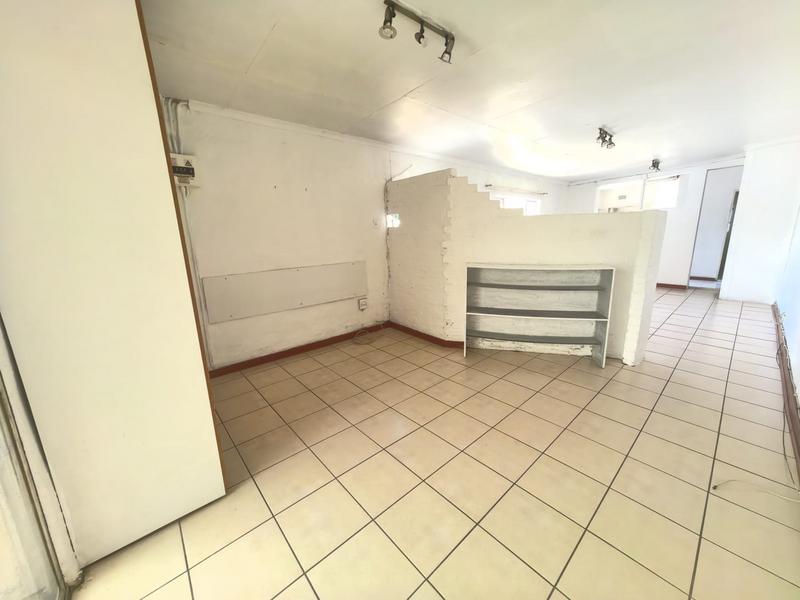 To Let 1 Bedroom Property for Rent in Edenvale Gauteng