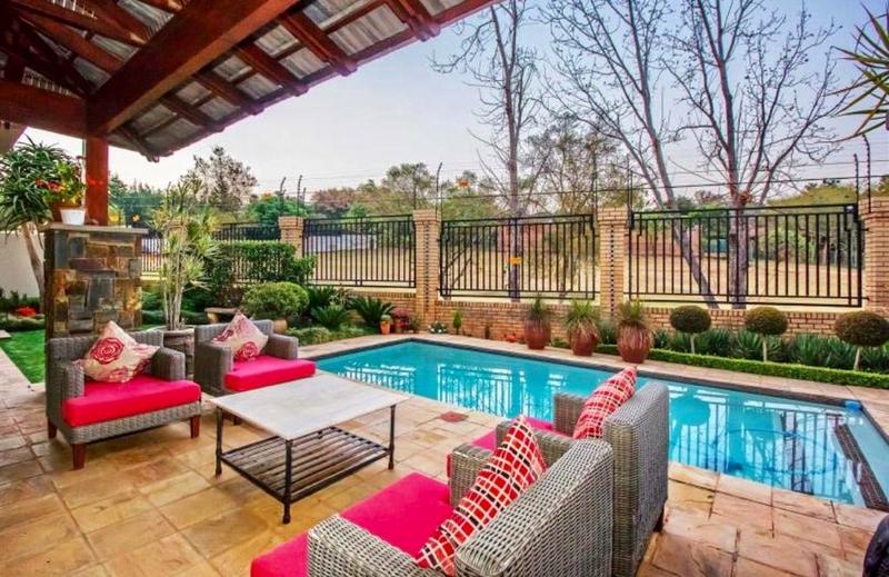 3 Bedroom Property for Sale in Waterkloof Ridge Gauteng