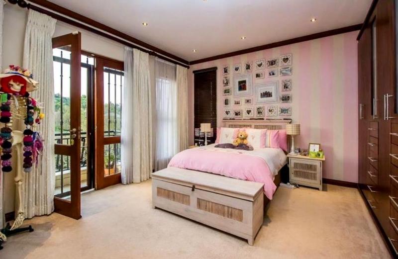 3 Bedroom Property for Sale in Waterkloof Ridge Gauteng