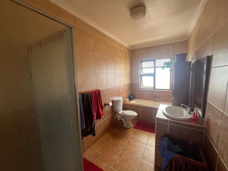 3 Bedroom Property for Sale in Ruimsig Gauteng