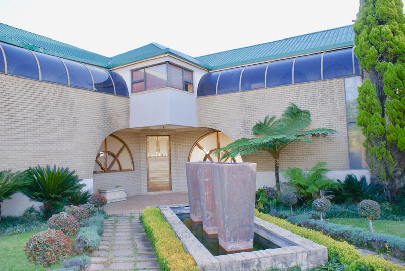 4 Bedroom Property for Sale in Ruimsig Gauteng