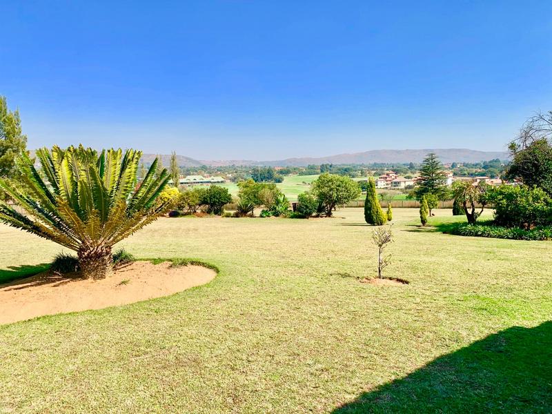 4 Bedroom Property for Sale in Ruimsig Gauteng