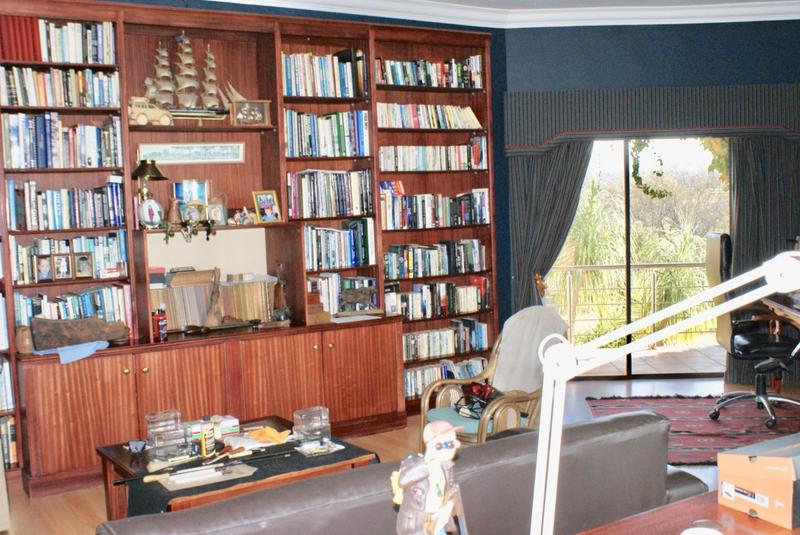 4 Bedroom Property for Sale in Ruimsig Gauteng