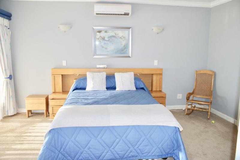 4 Bedroom Property for Sale in Ruimsig Gauteng