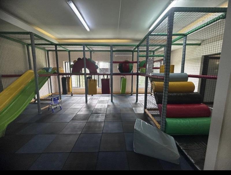 To Let 2 Bedroom Property for Rent in Fourways Gauteng