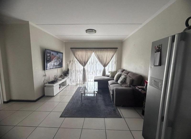 To Let 2 Bedroom Property for Rent in Fourways Gauteng