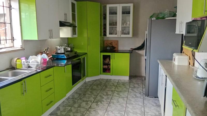 3 Bedroom Property for Sale in Roodepoort Central Gauteng