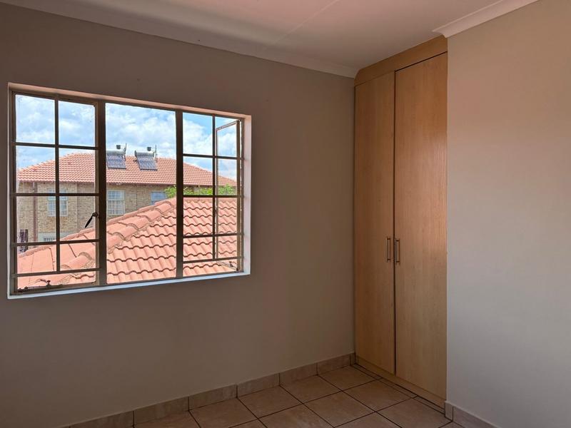 3 Bedroom Property for Sale in Annlin Gauteng