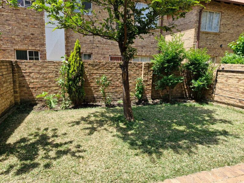 3 Bedroom Property for Sale in Annlin Gauteng