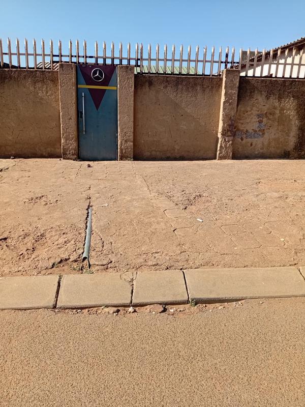 2 Bedroom Property for Sale in Palm Ridge Gauteng