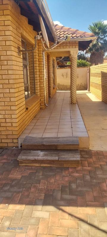 3 Bedroom Property for Sale in Vosloorus Ext 5 Gauteng