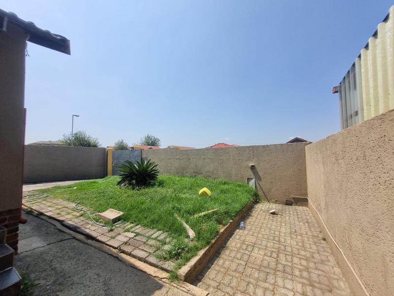 3 Bedroom Property for Sale in Naturena Gauteng